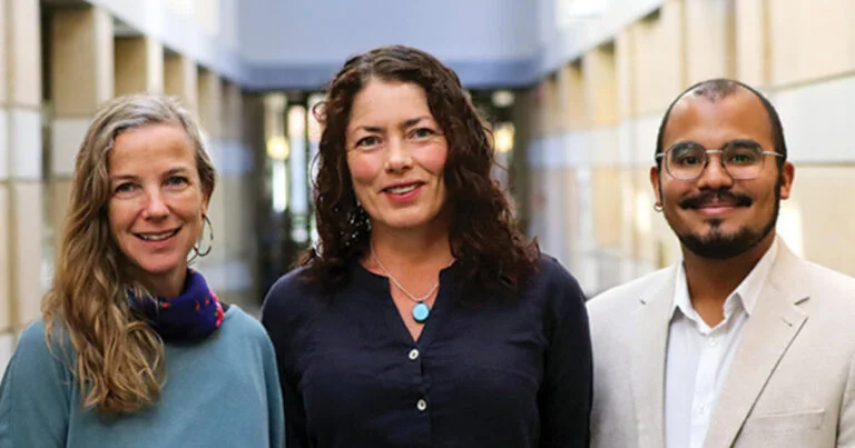 kroc-institute visiting-research-fellows-program-2026-2027-(up-to-$30,000) kroc-institute visiting-research-fellows-program-2026-2027-(up-to-$30,000)