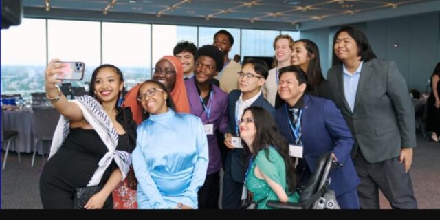 john-lewis-young-leaders-program-2026-2027-(funded)